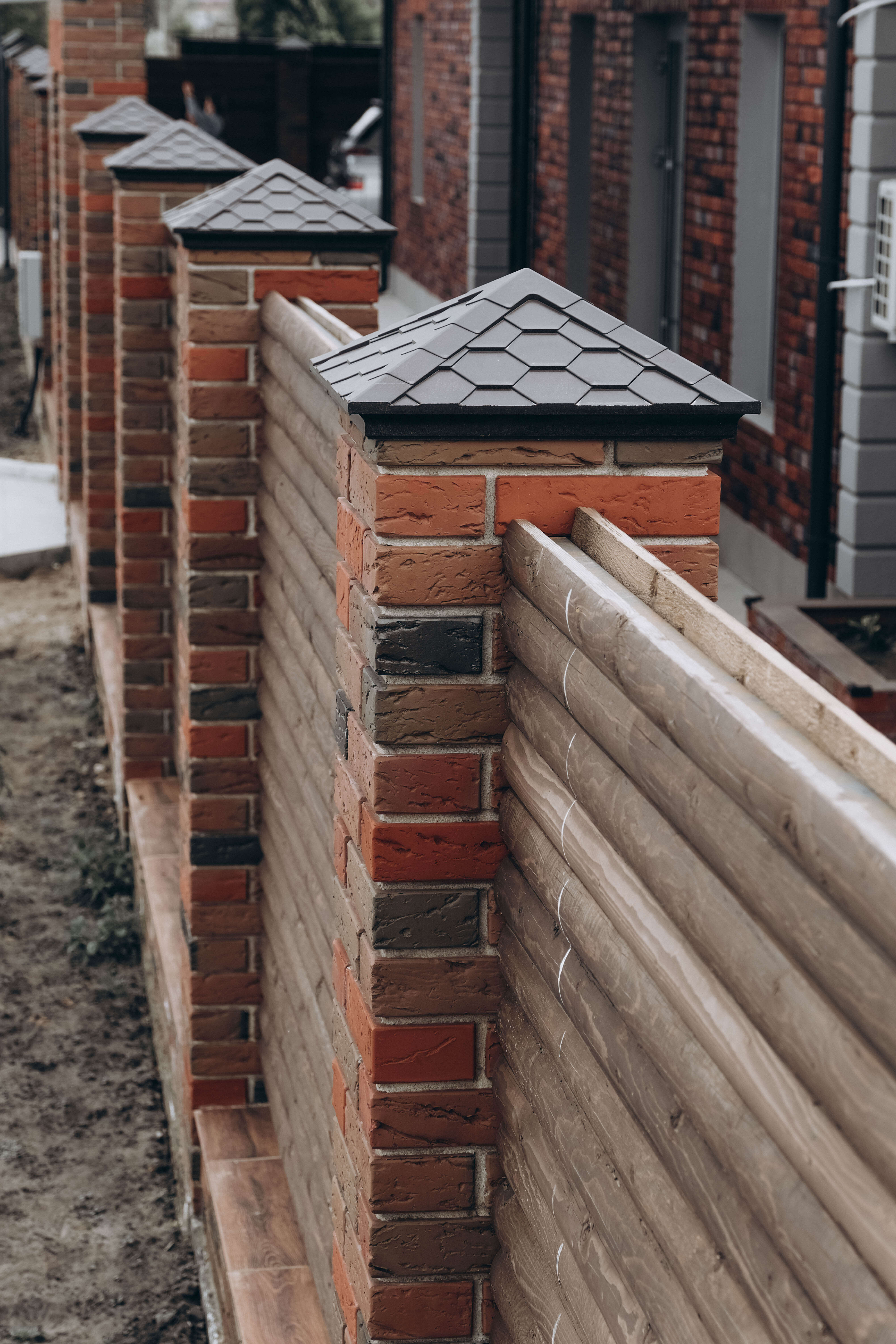 Колпак Zking Эверест Коричневый на столб 1.5х1.5 кирпича (390х390мм) в Коврове фото