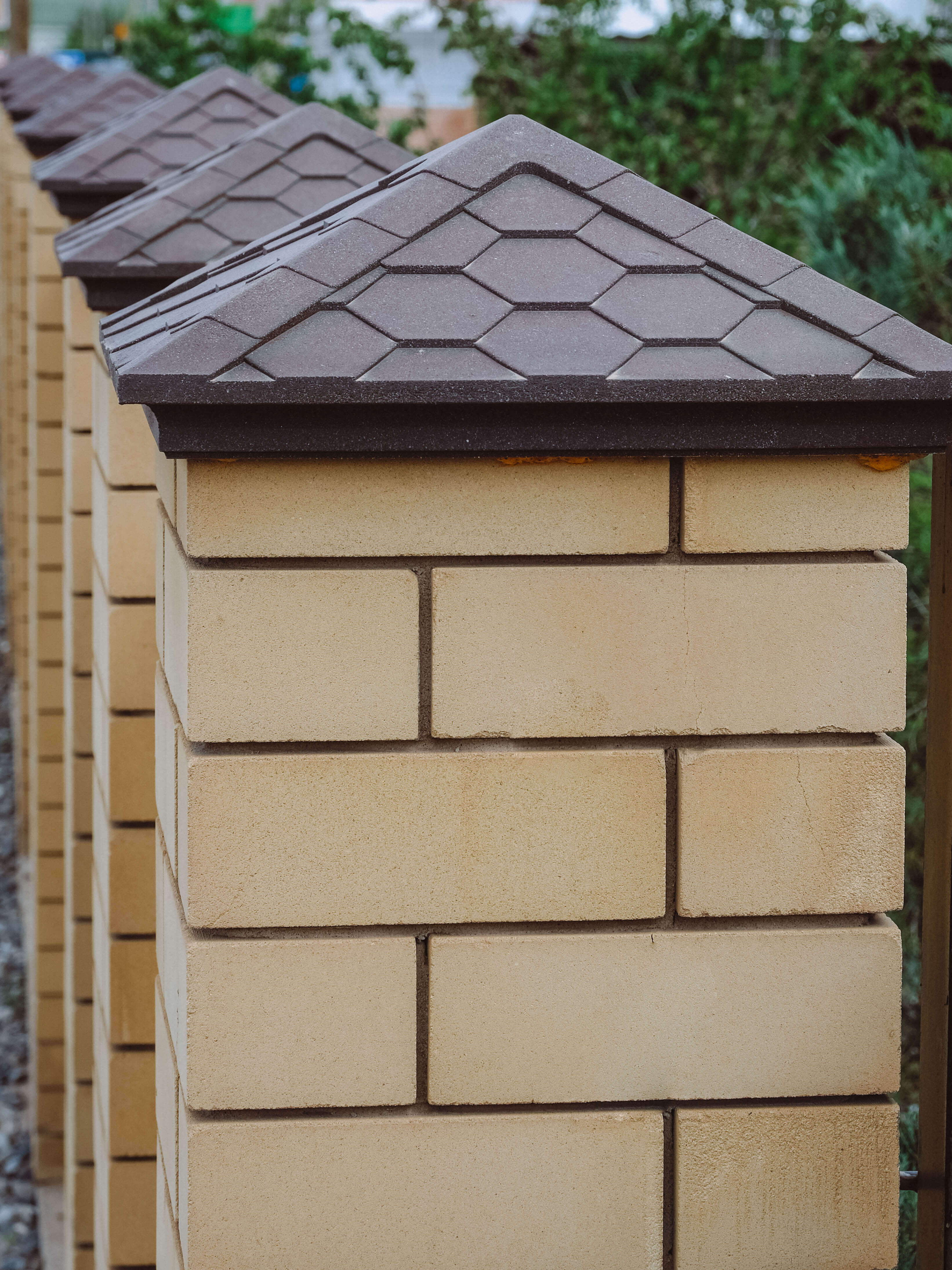 Колпак Zking Эверест Коричневый на столб 1.5х1.5 кирпича (390х390мм) в Коврове фото