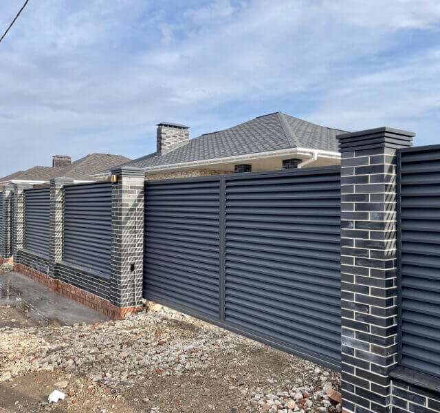 Колпак Zking Бона ХайТек Серый на столб 1.5х1.5 кирпича (385х385мм) в Коврове фото